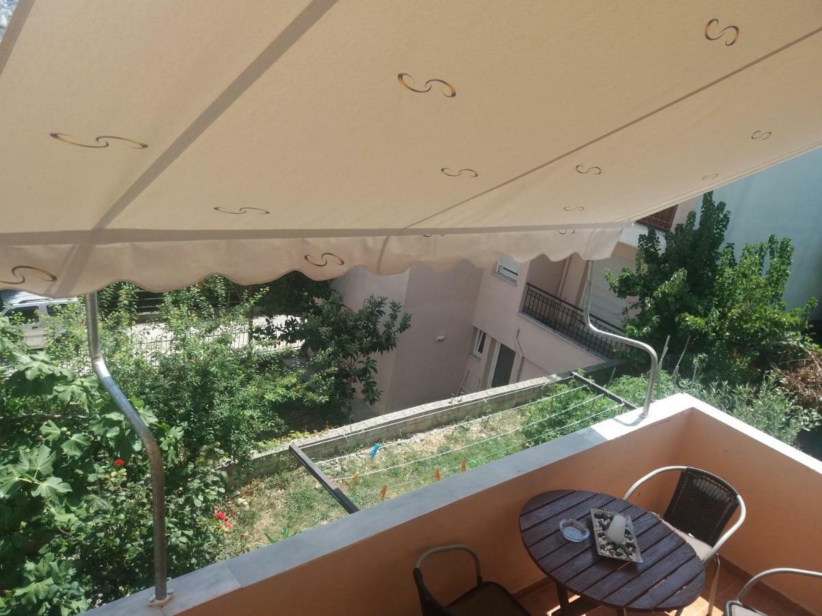 Apartment With Balcony And Parking Kavala Exterior photo